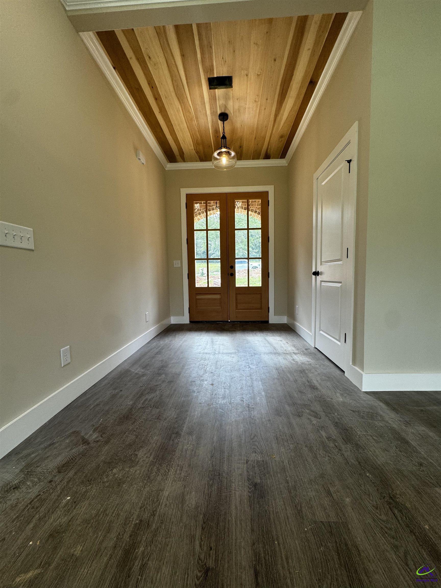 87 River Ridge Drive
