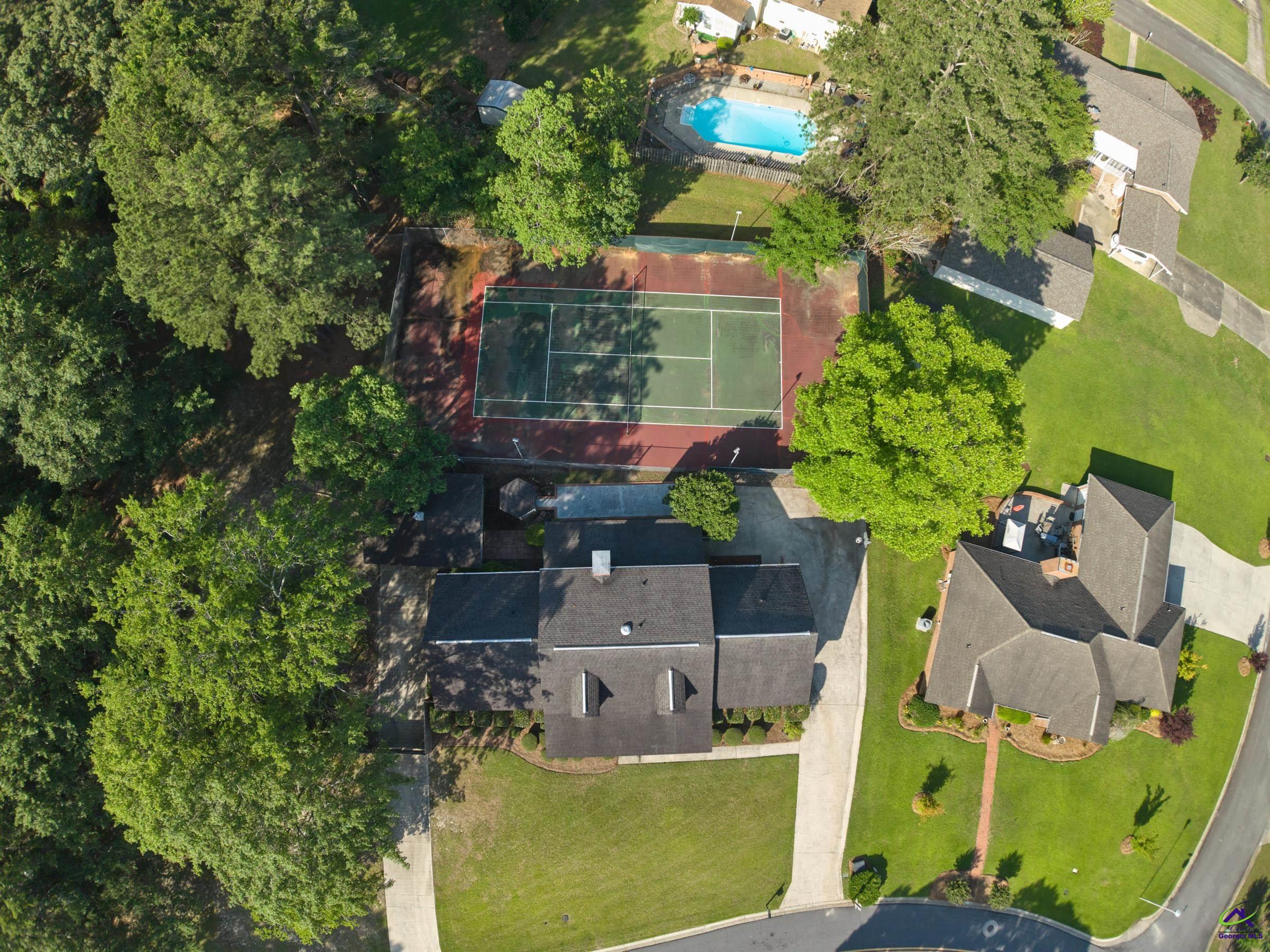207 Oak Forest Lane