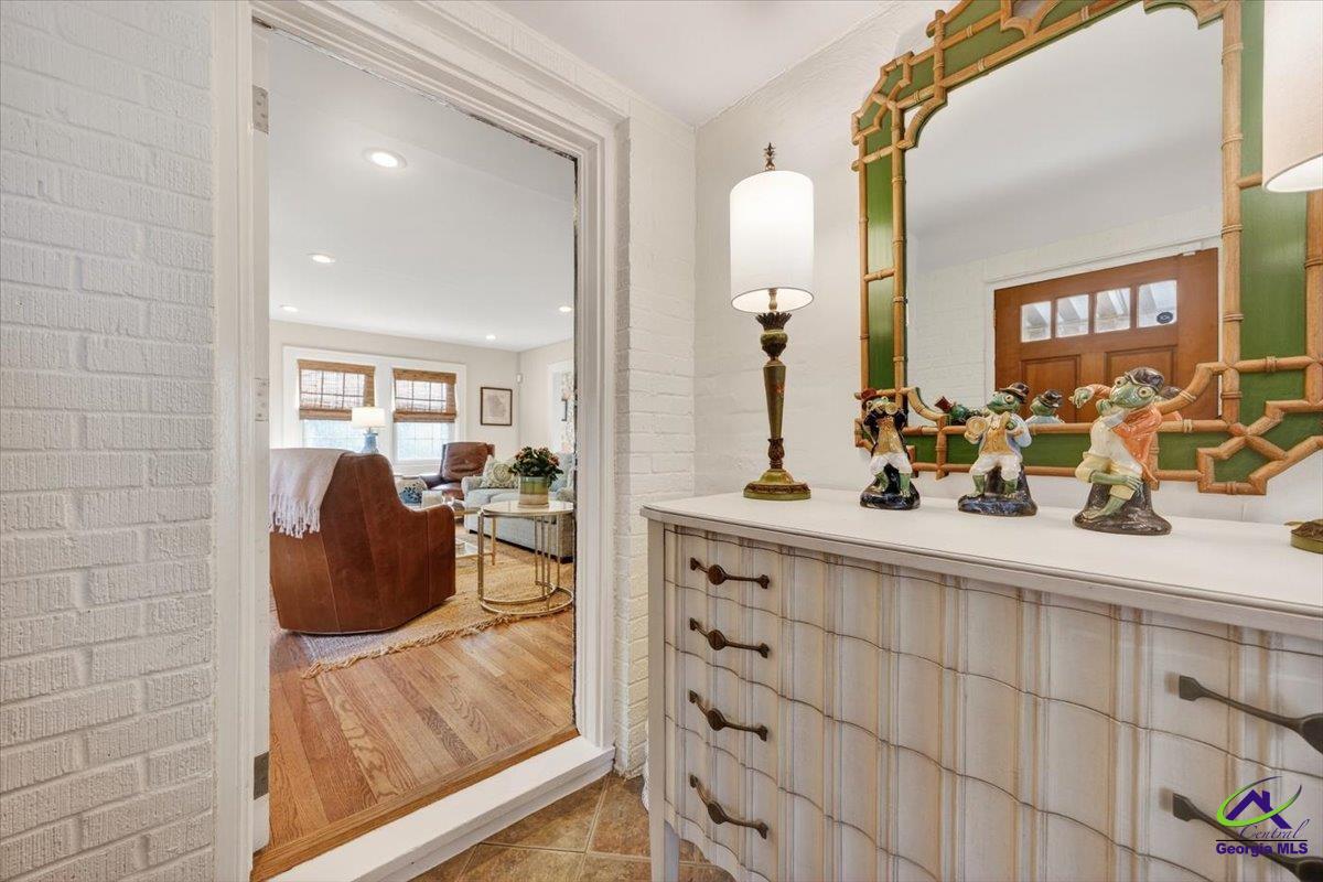 2620 Stanislaus Circle