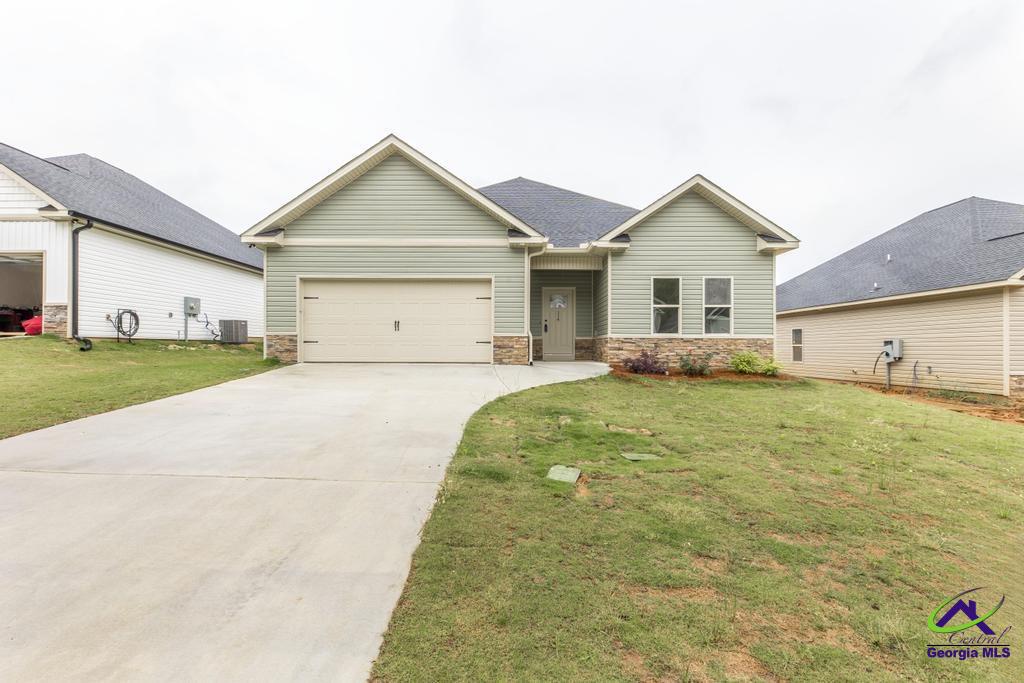 114 Garrett Lane