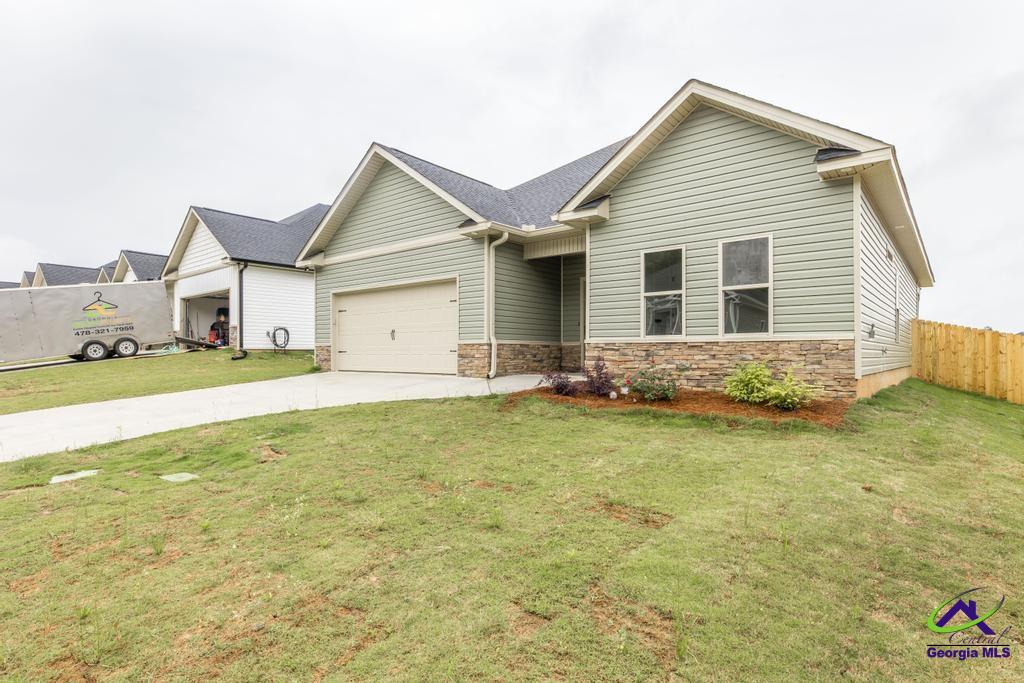 114 Garrett Lane