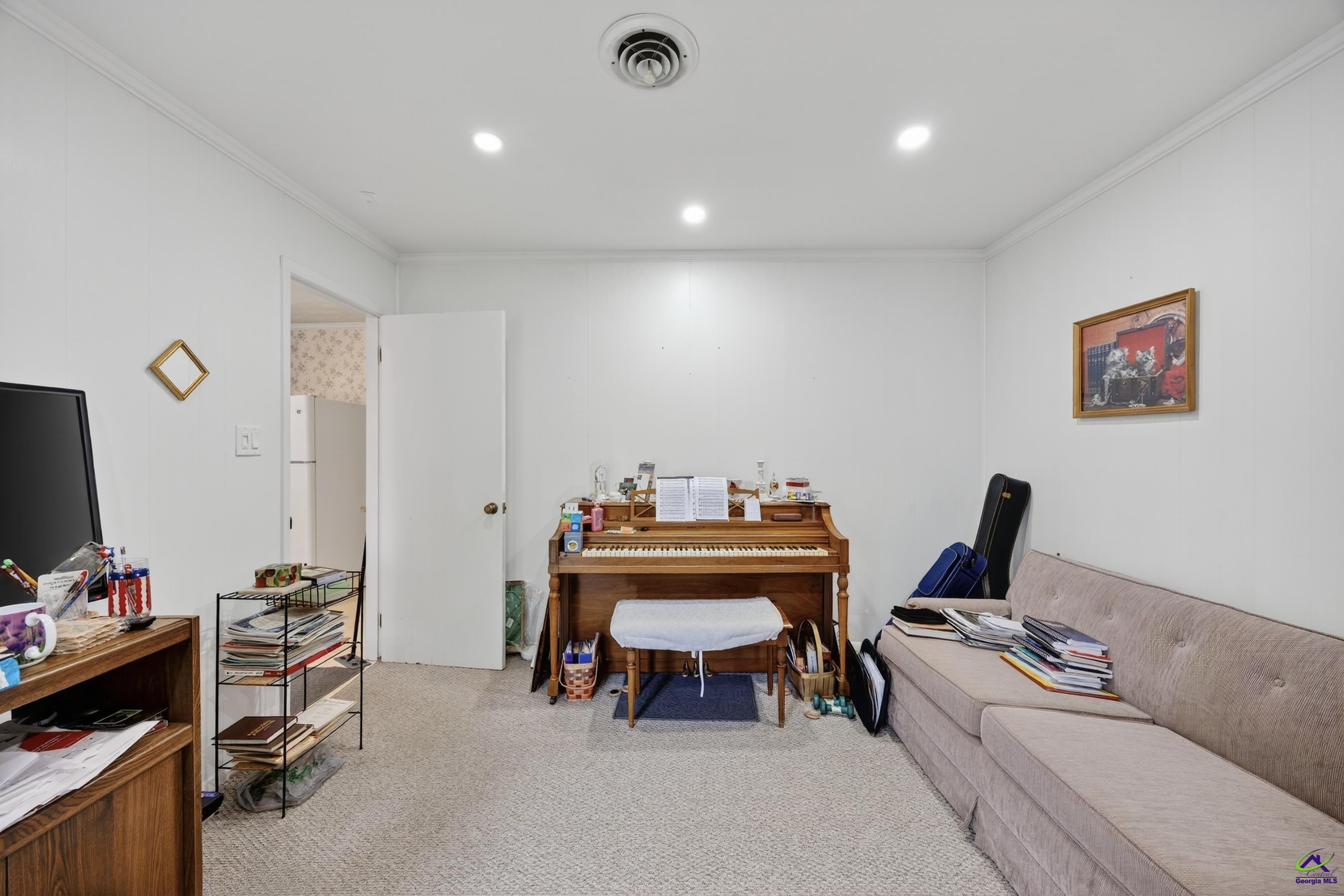 206 Sonja Drive