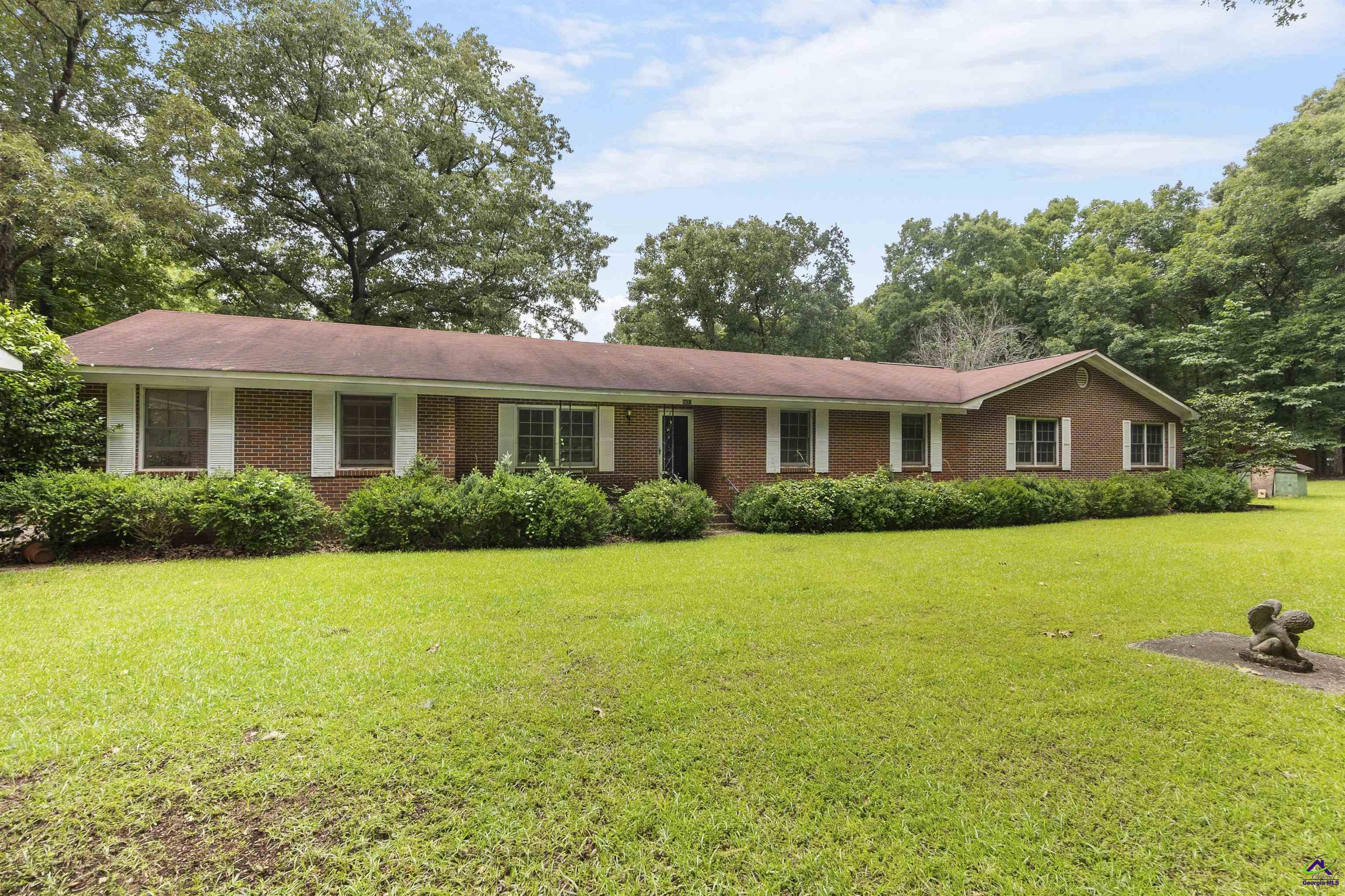 8692 Estes Road