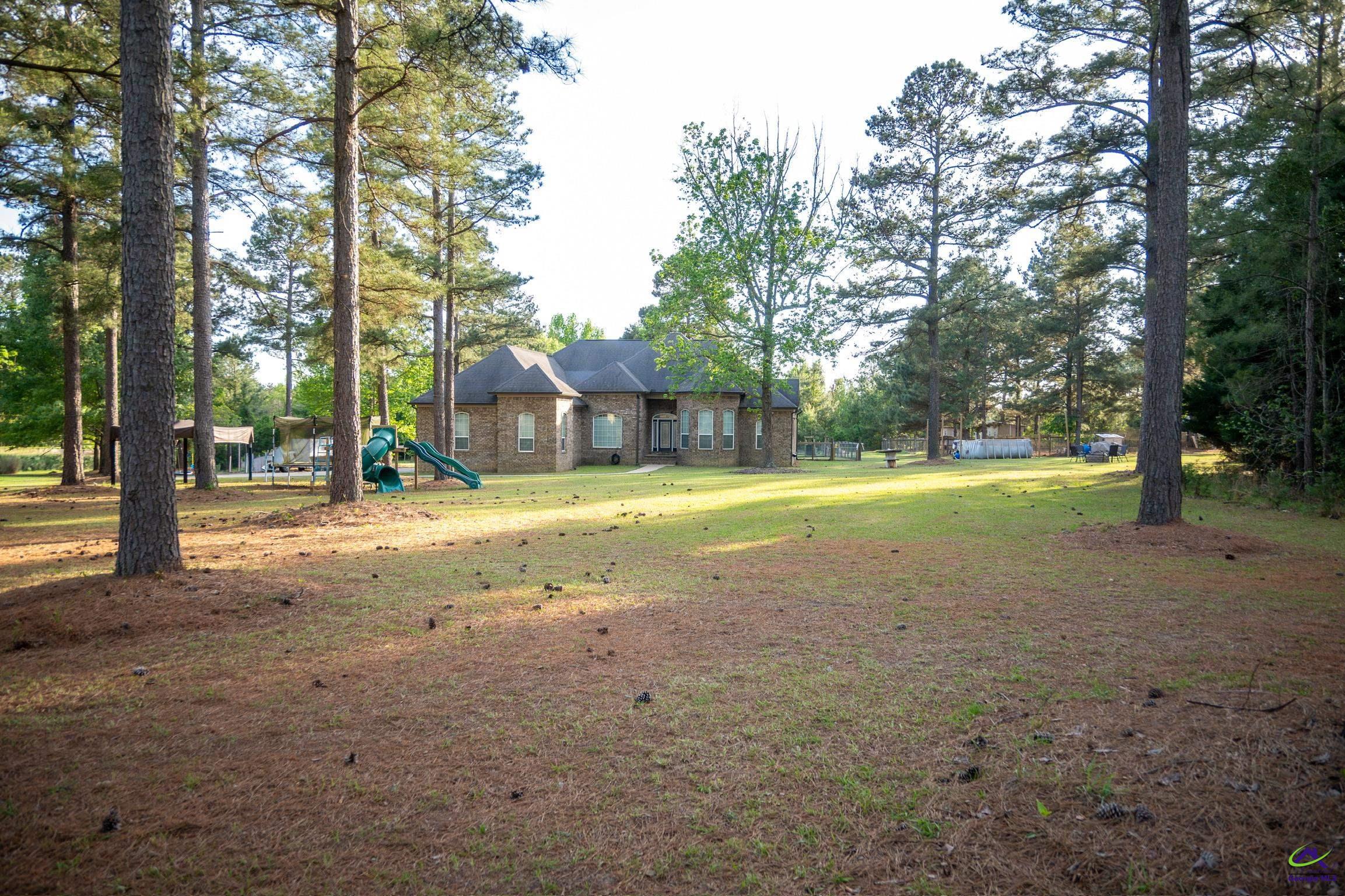 1060 Edna Moore Road