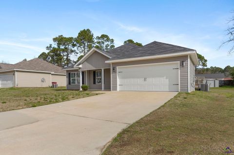 13 Cole Drive Hawkinsville GA 31036