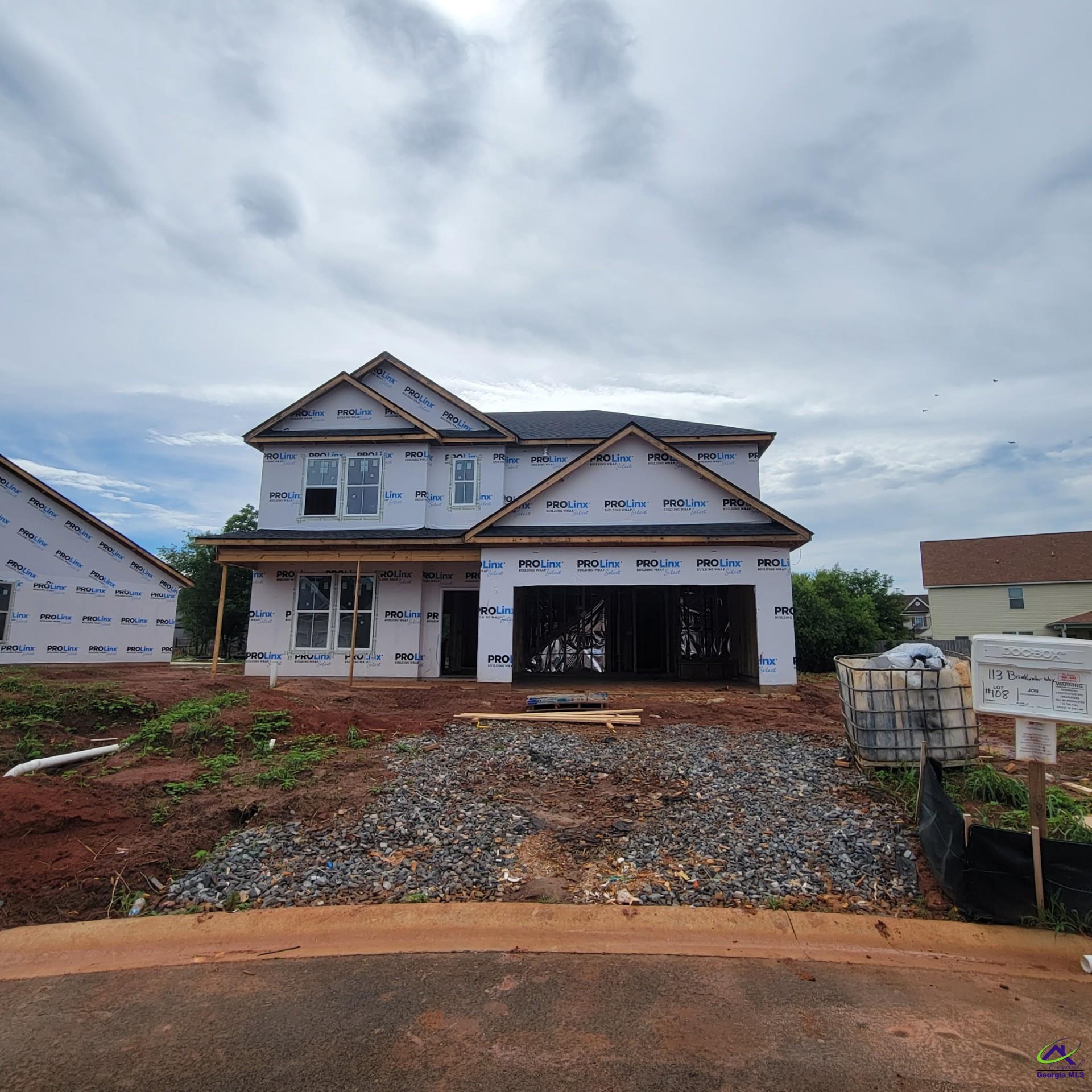 113 Breakwater Way