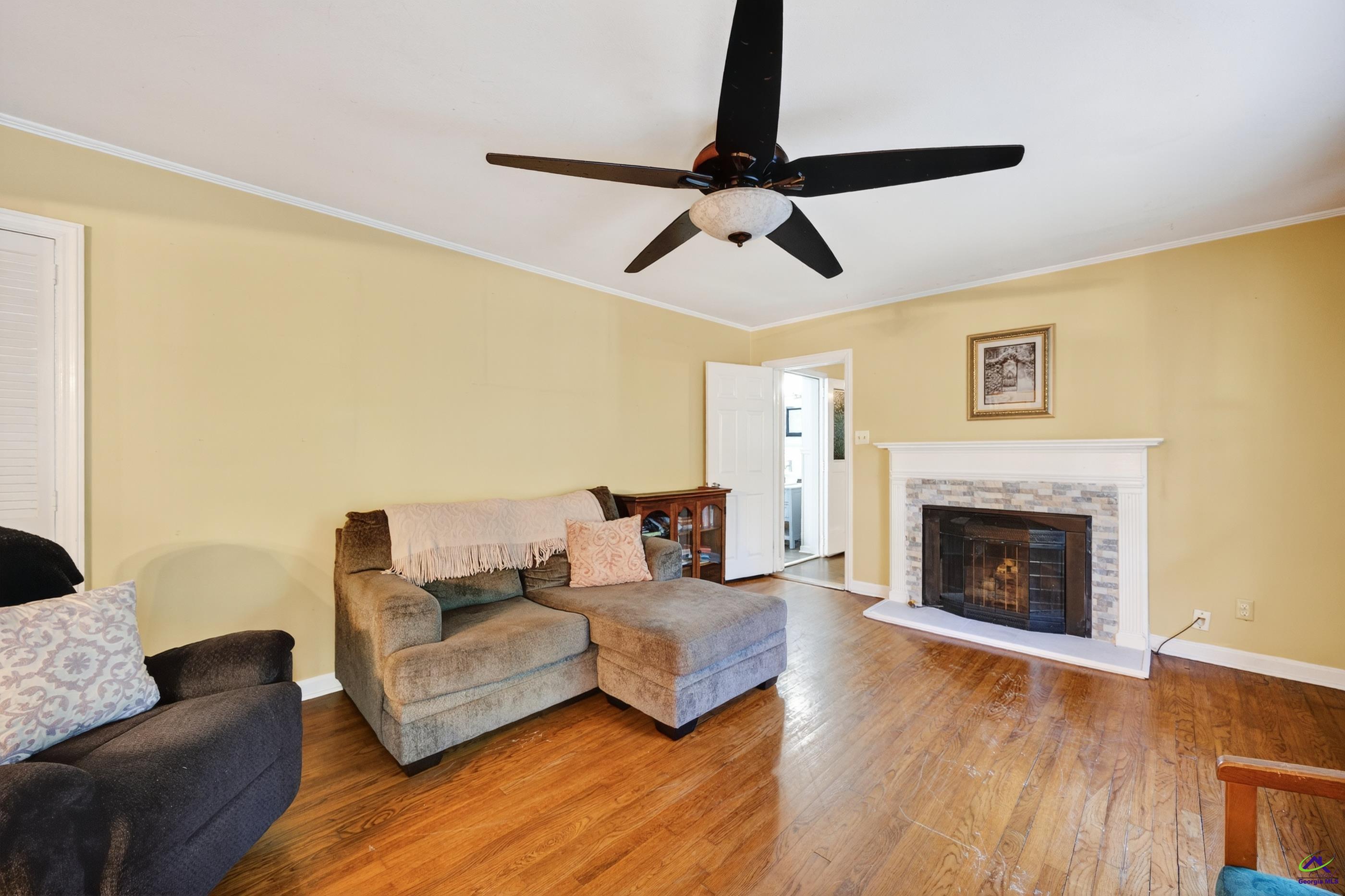 4511 Rivoli Drive