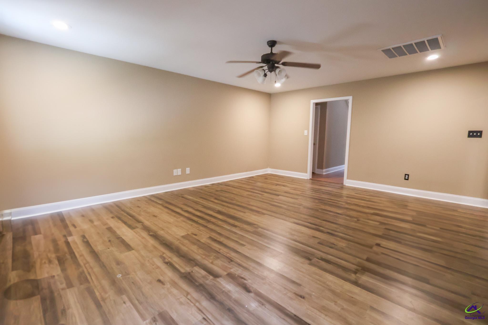 222 Olde Hickory Circle