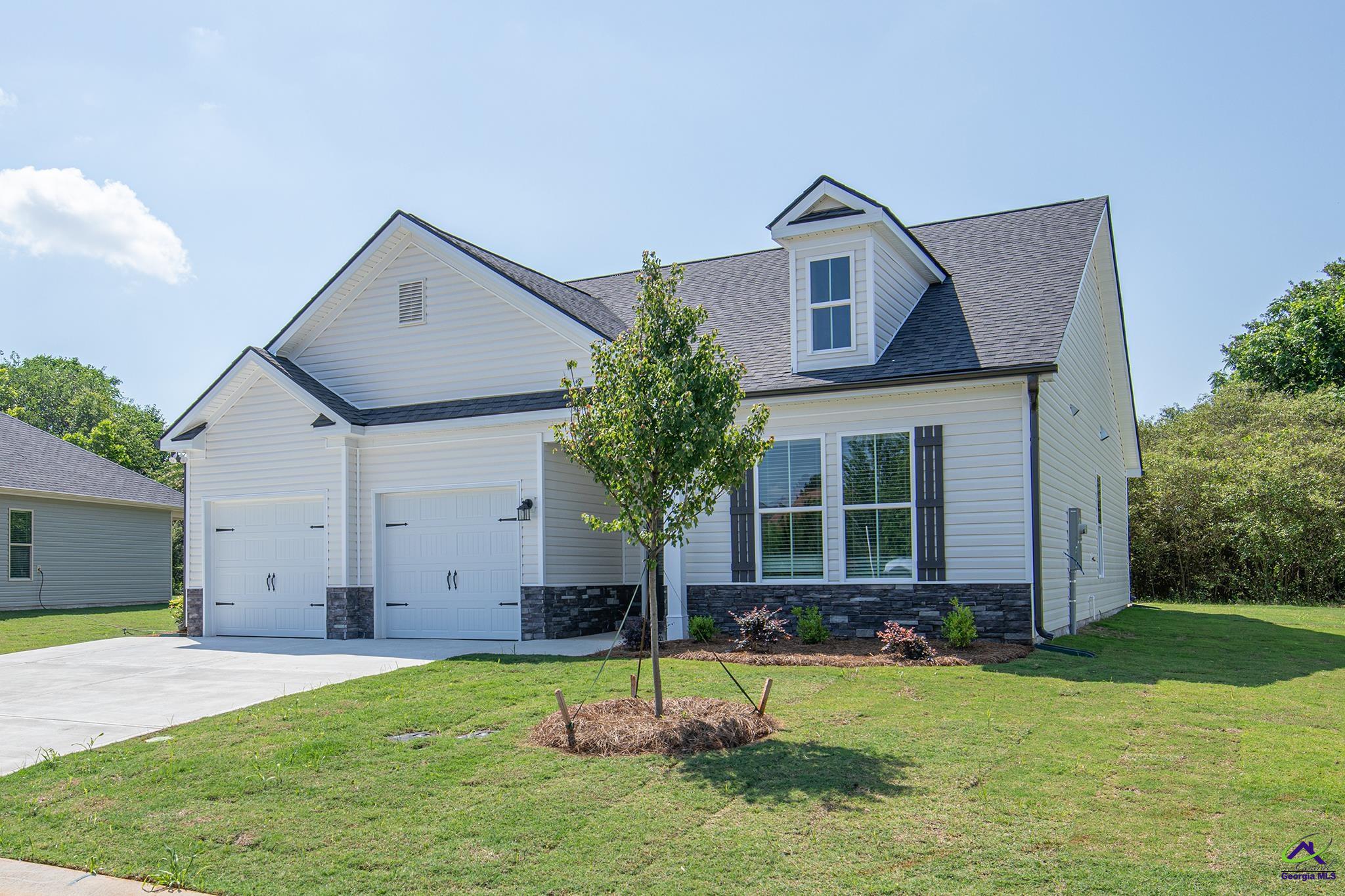 106 Breakwater Way