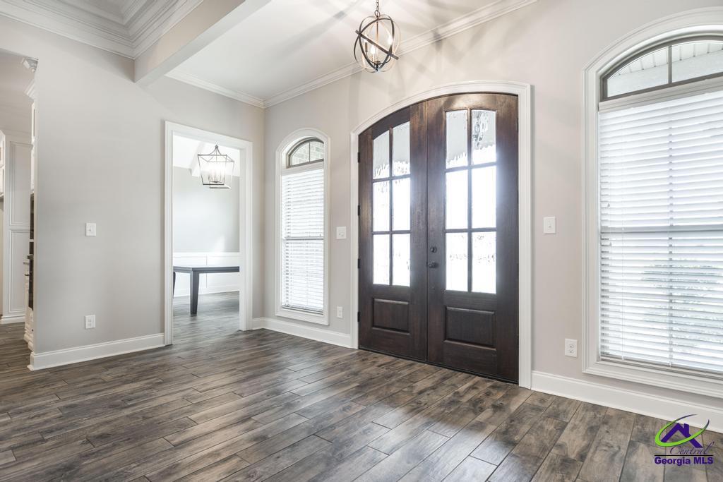 200 Larkwood Bend