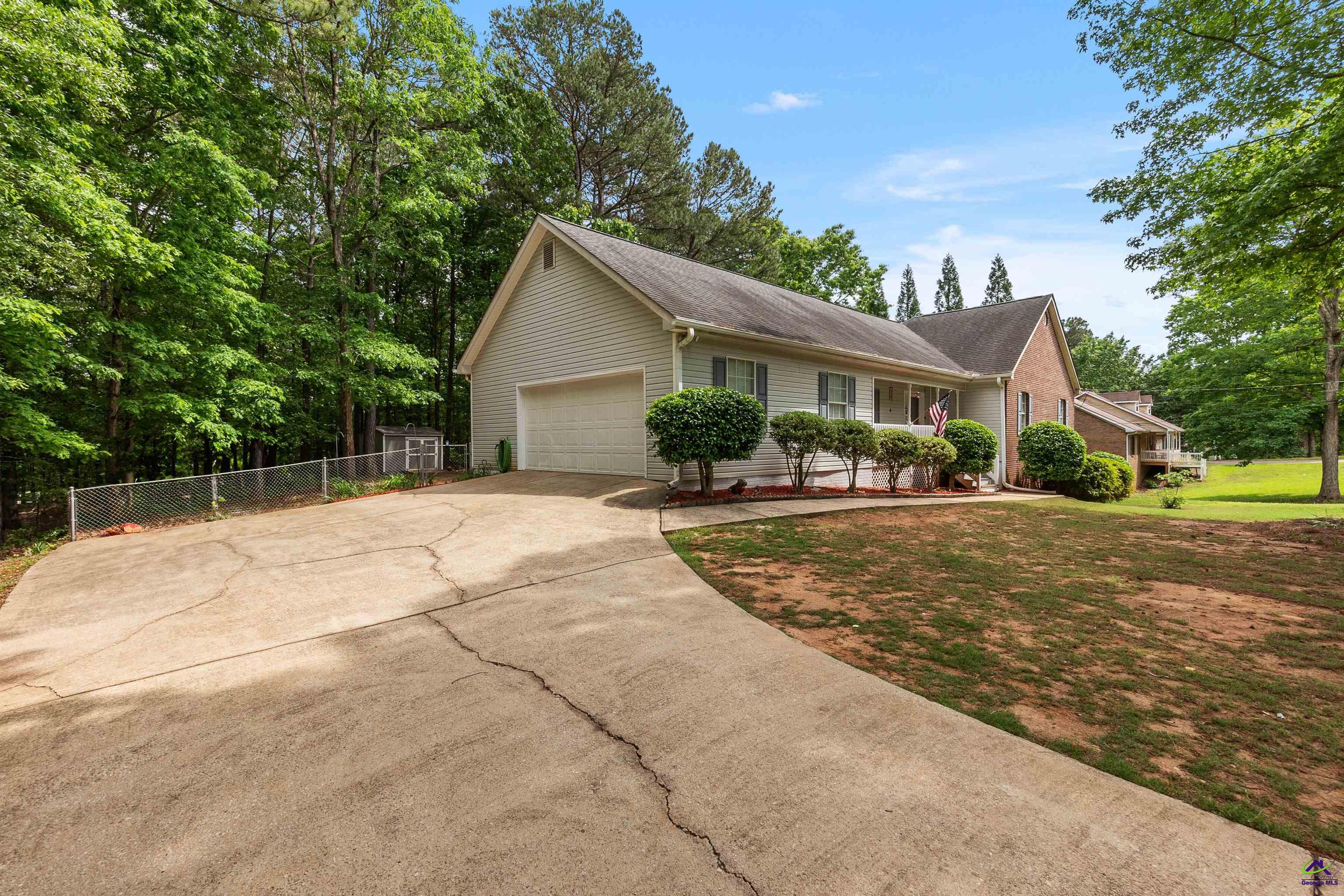 372 River Point Drive