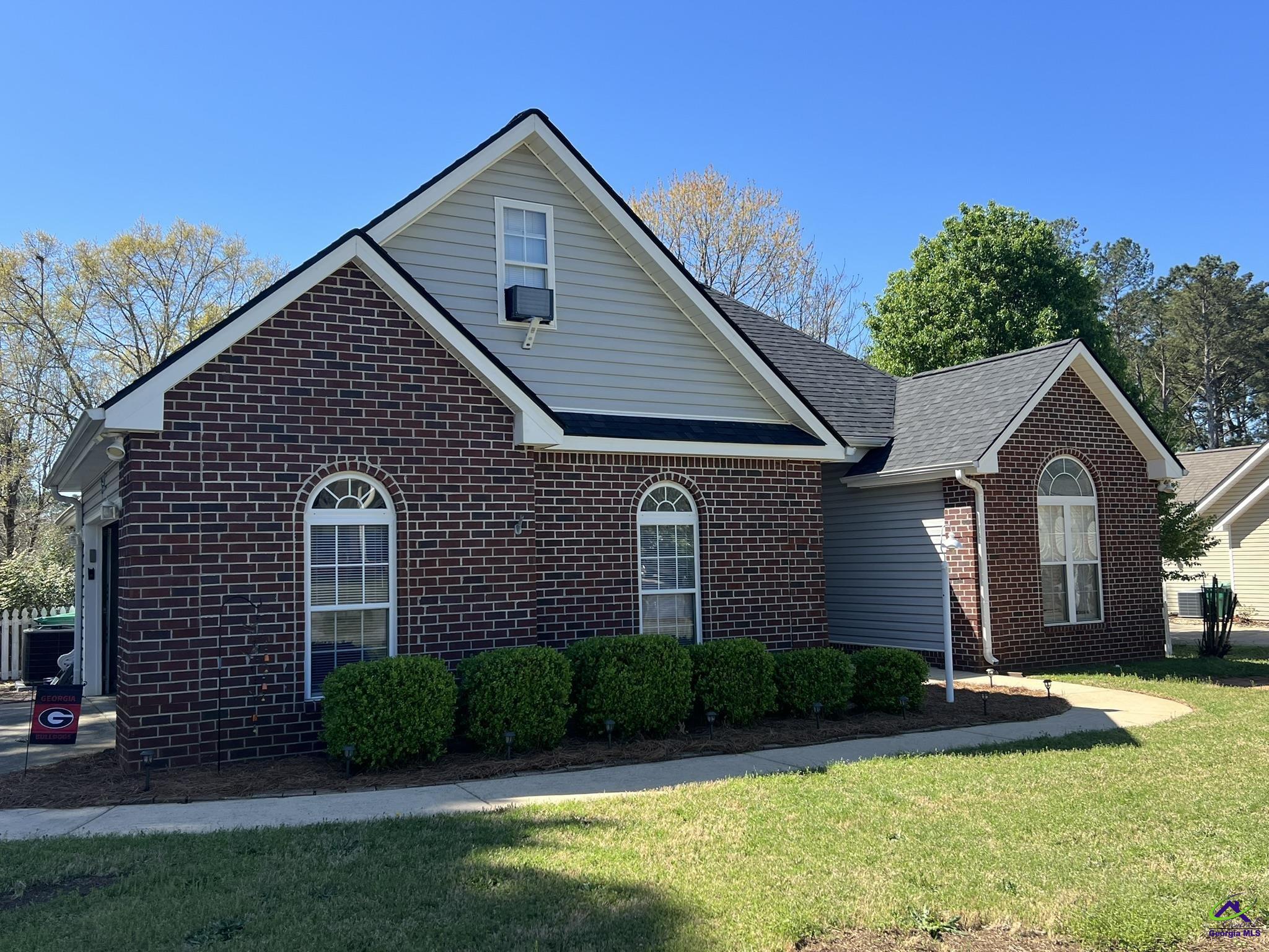 148 Gleneagle Drive