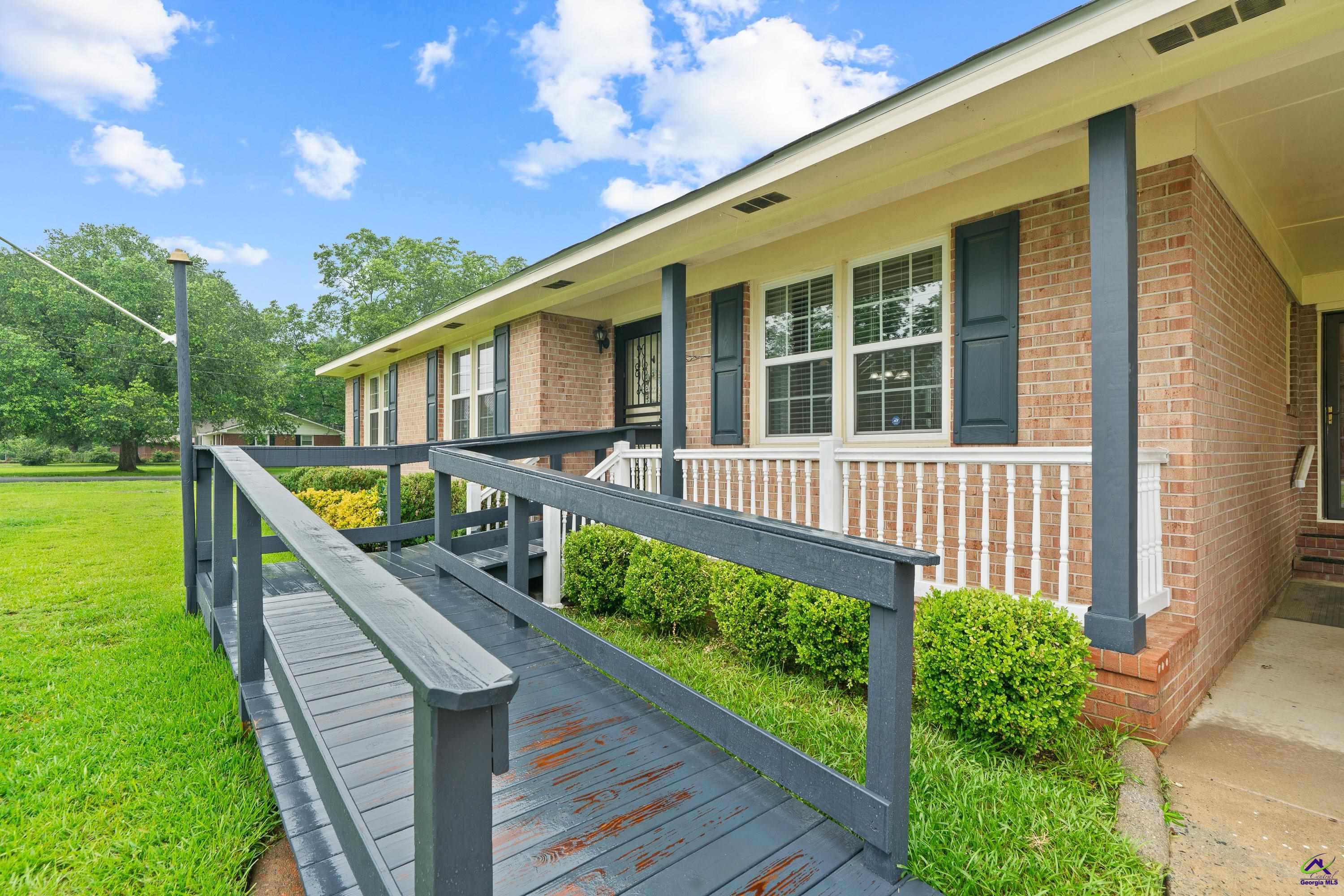 5654 School Road