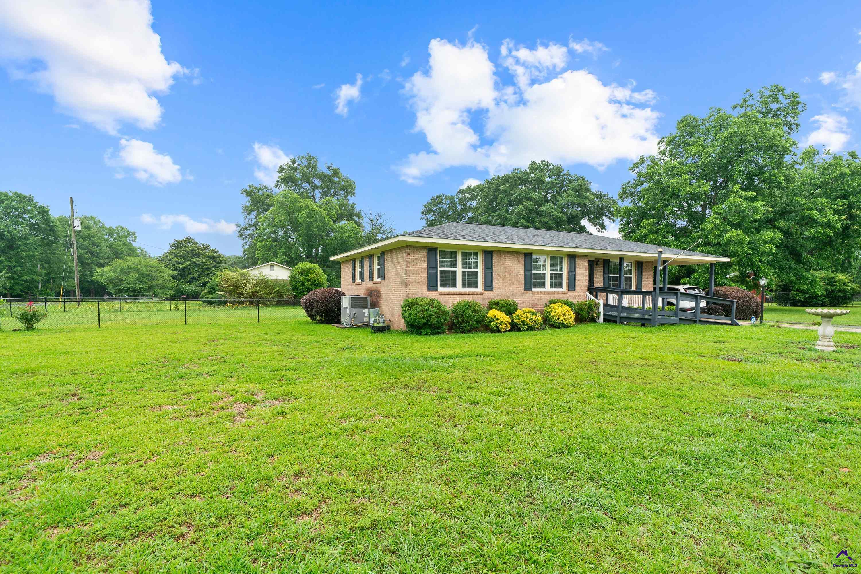 5654 School Road