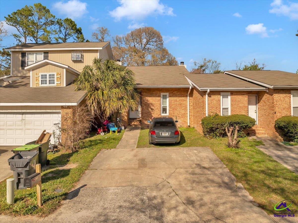 101 Leisure Lake Court
