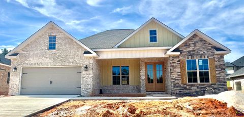 207 Golden Chestnut Bend Bonaire GA 31005