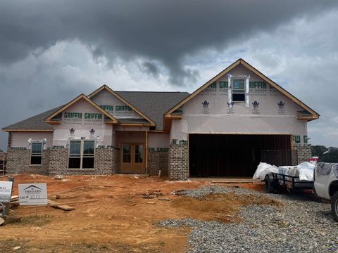 102 Emberwood Way Kathleen GA 31047