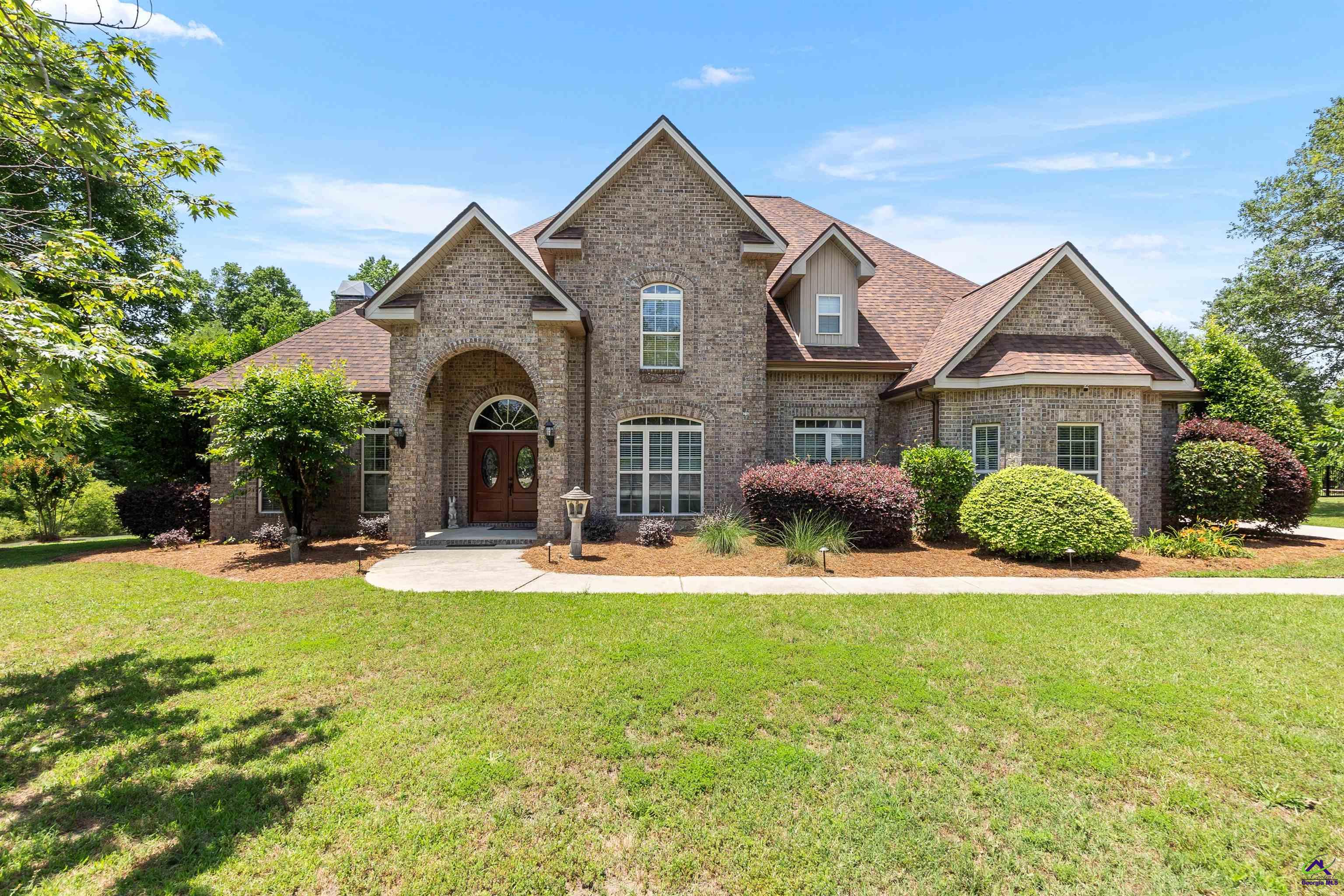 105 River Rock Court