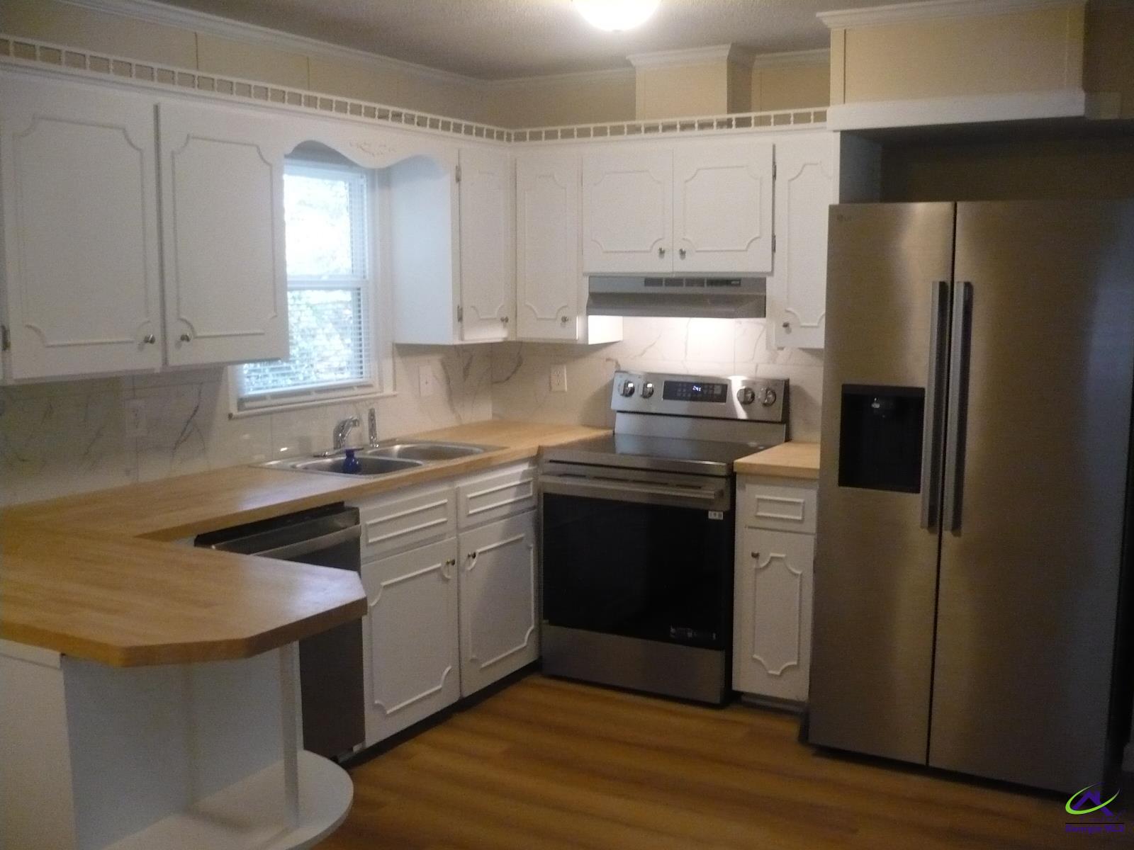 92 West Valley Drive