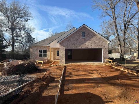 218 Valencia Circle Warner Robins GA 31028