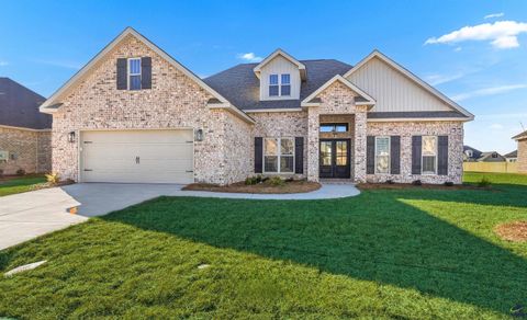 104 Black Birch Lane Kathleen GA 31047