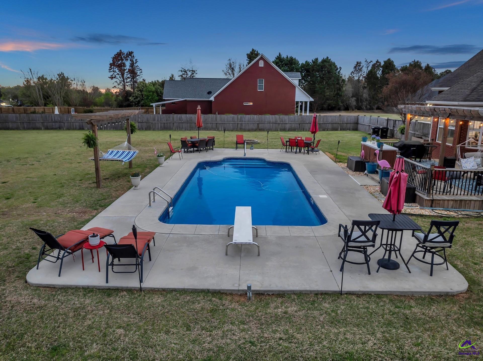 4 Willow Lake Drive