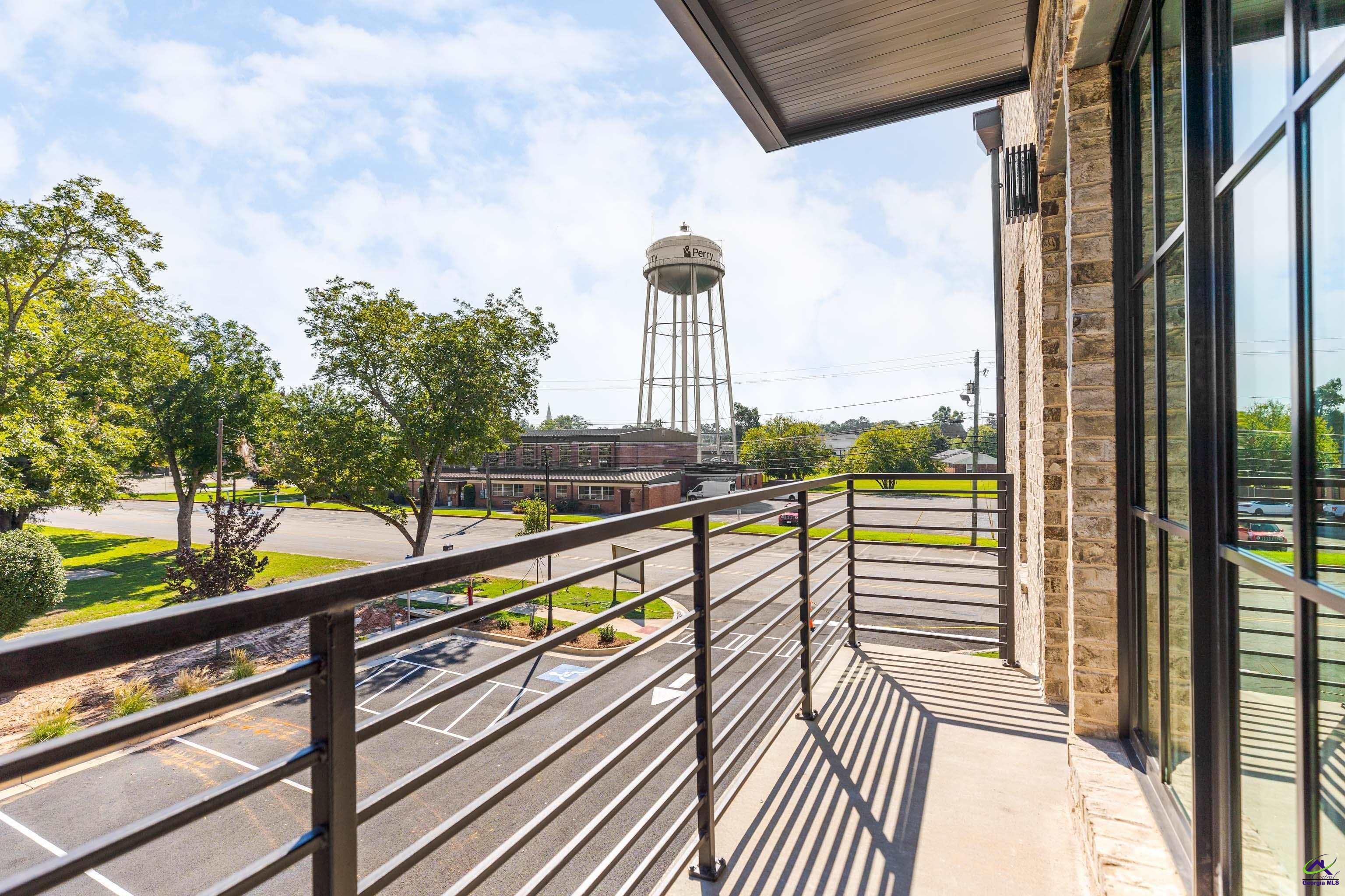 1009 Northside Drive