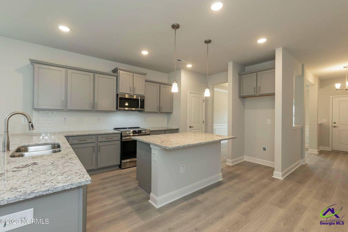 249 Carsons Walk
