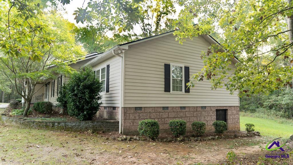 52 Walden Way