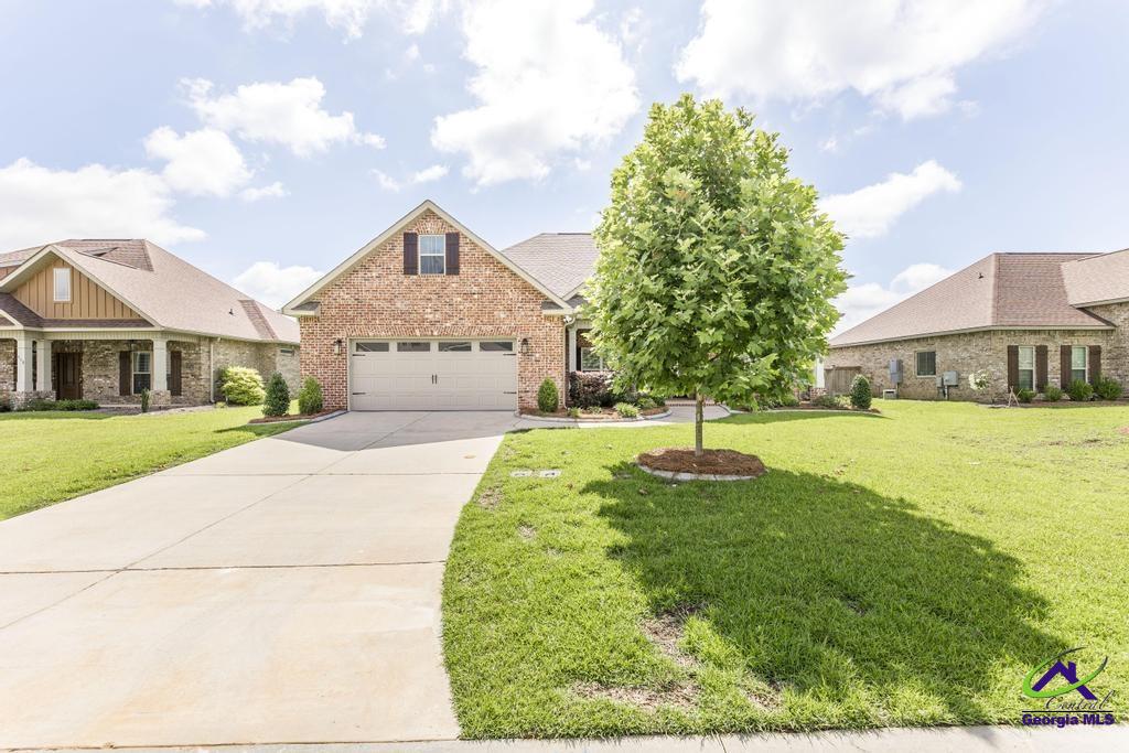 115 Gracetree Way