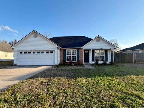 212 Wynfield Lane Bonaire GA 31005