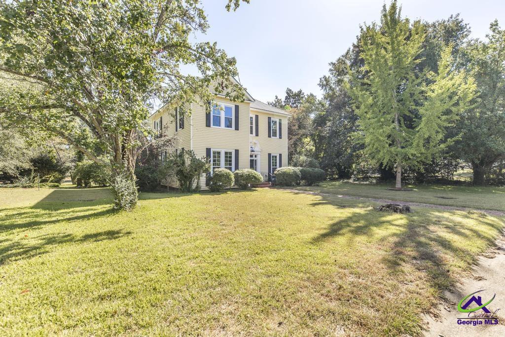 116 N Oak Street