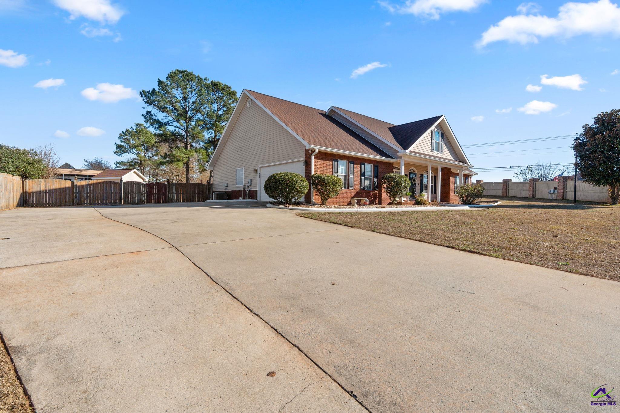 101 Bay Laurel Circle