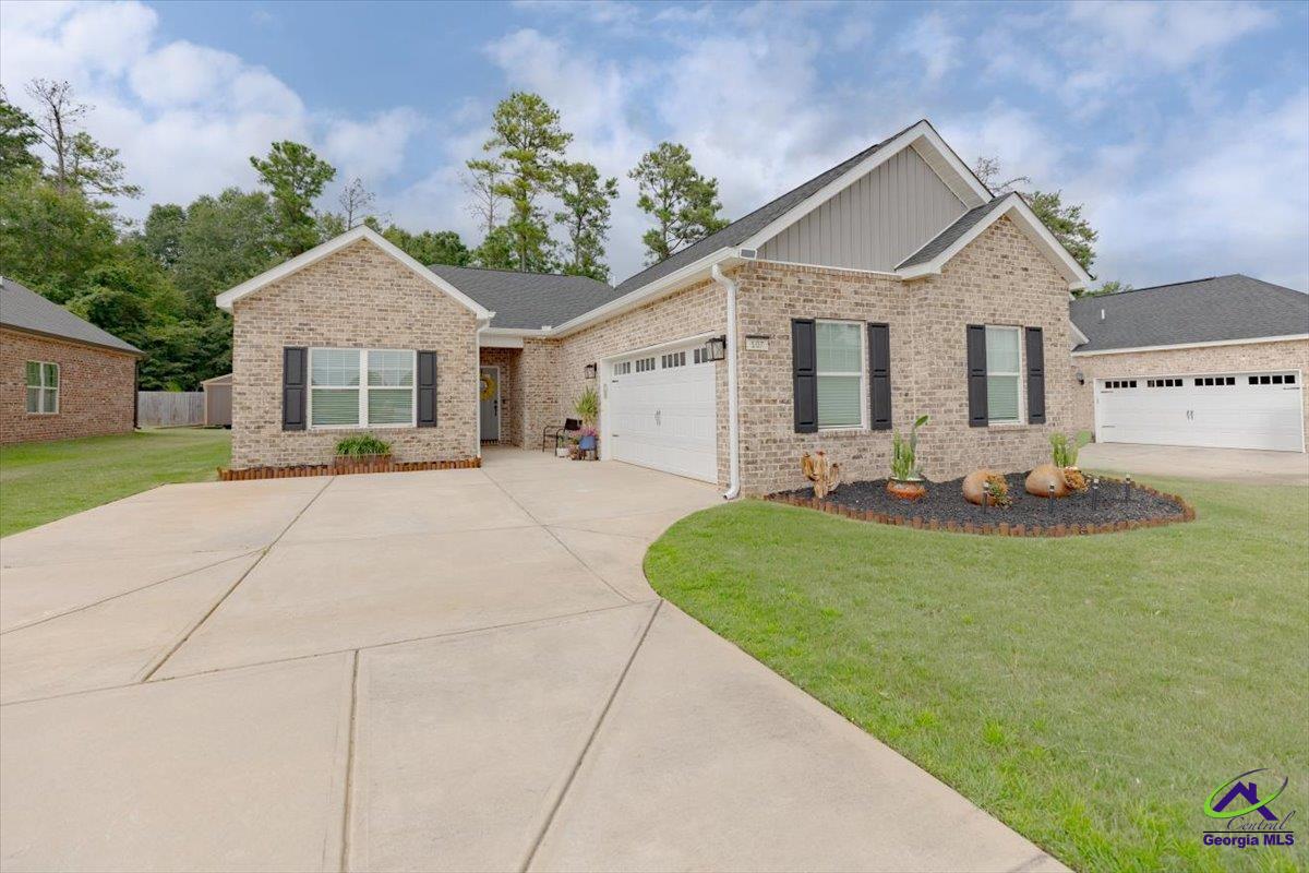 107 Station Square Drive