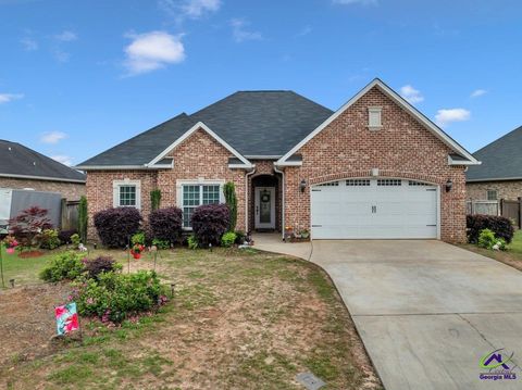 404 Hunts Landing Drive Kathleen GA 31047