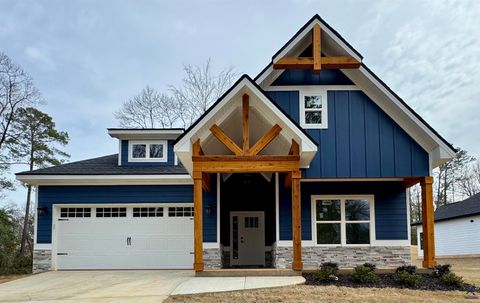 110 Friar Tuck Avenue Warner Robins GA 31088