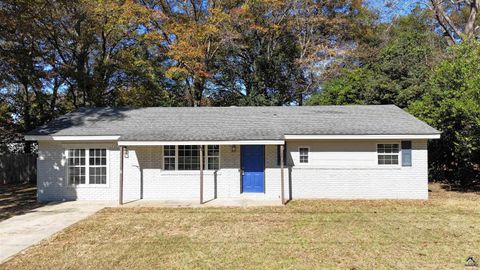 1207 Tucker Road Perry GA 31069
