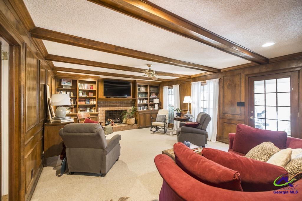 668 Monticlair Drive