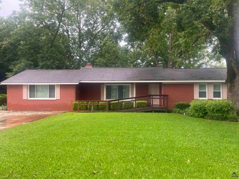 260 Harris Drive Fort Valley GA 31030