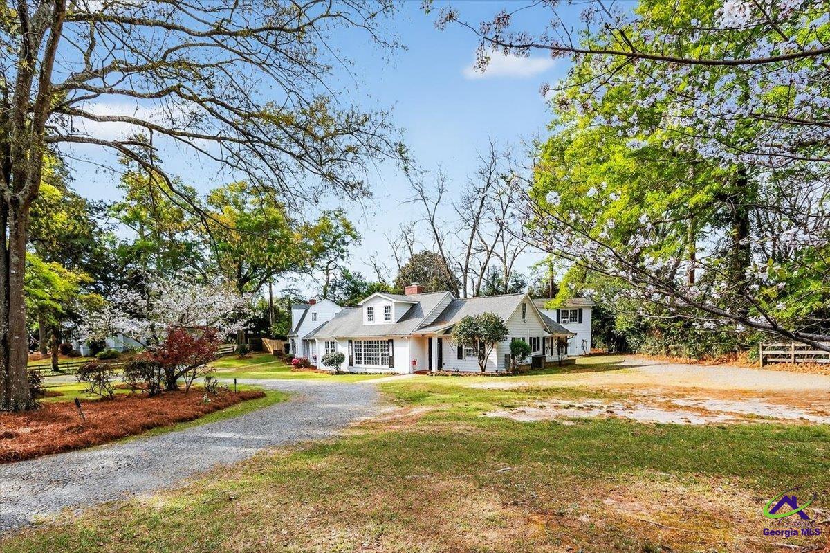 3824 Overlook Avenue