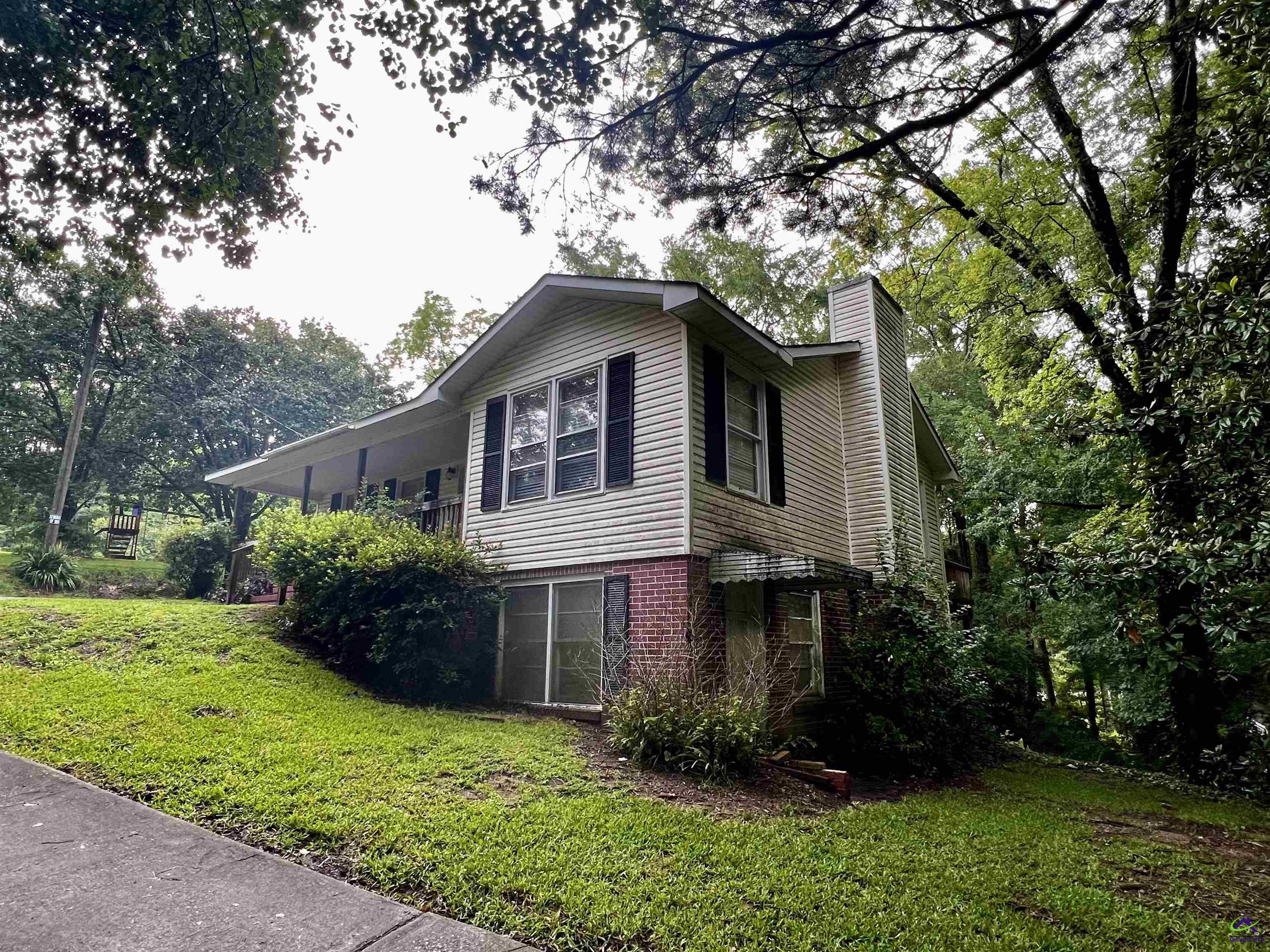 5115 Wesleyan Circle