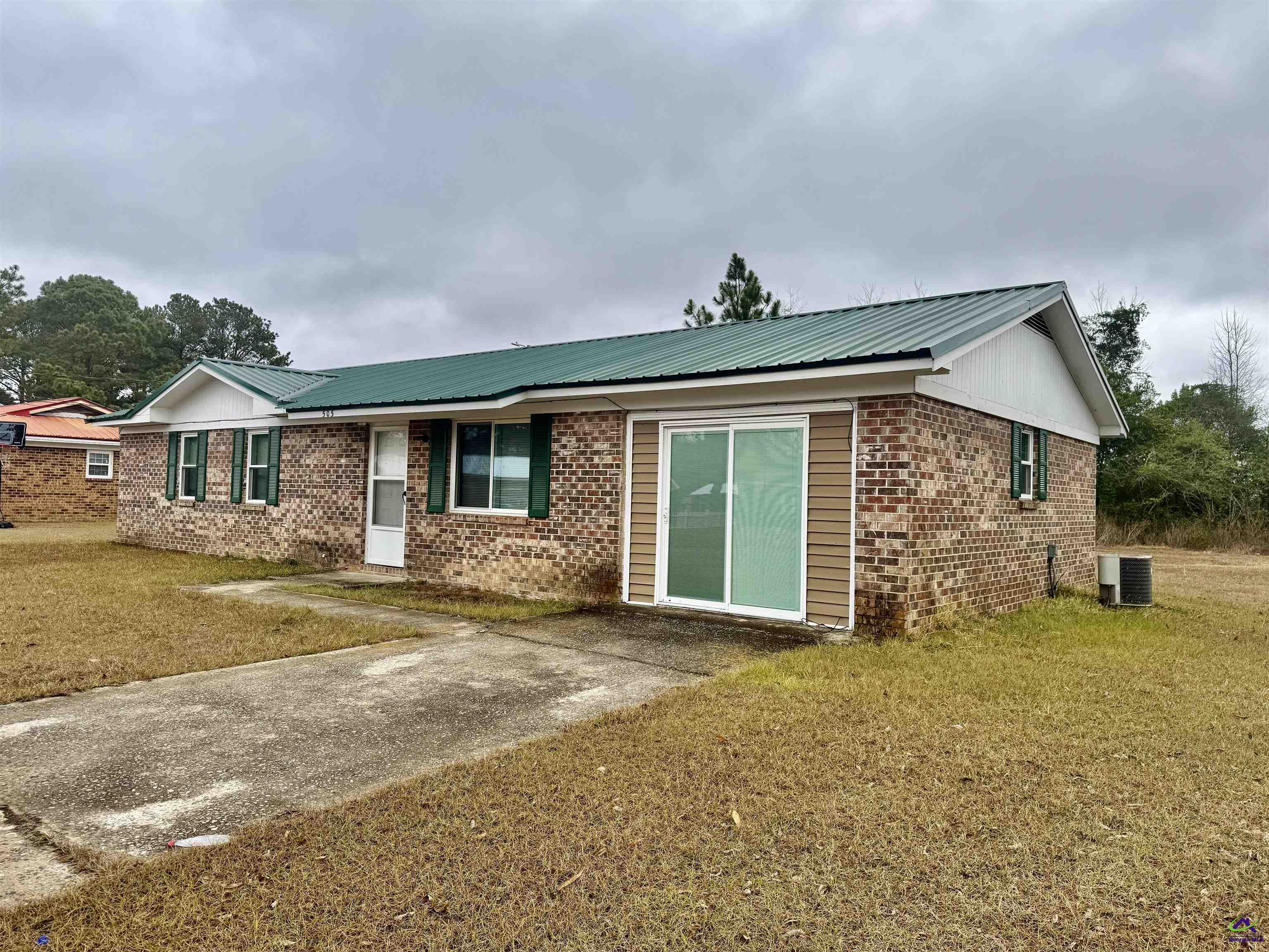 505 Fieldstone Drive