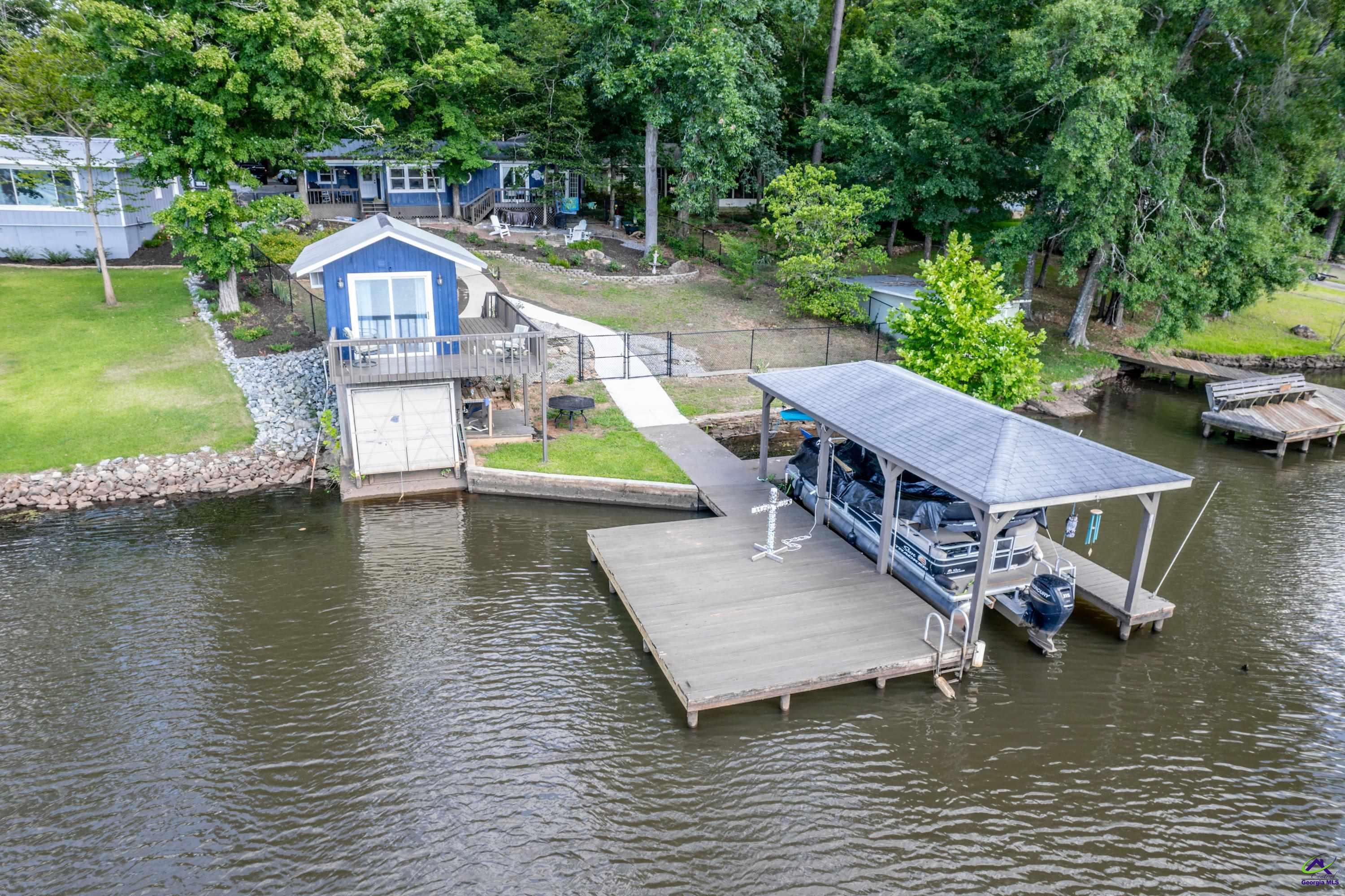 112 Cedar Lane, NW