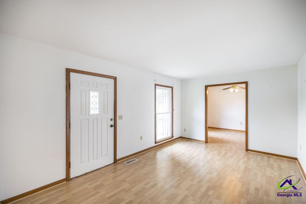 105 Auburn Dr