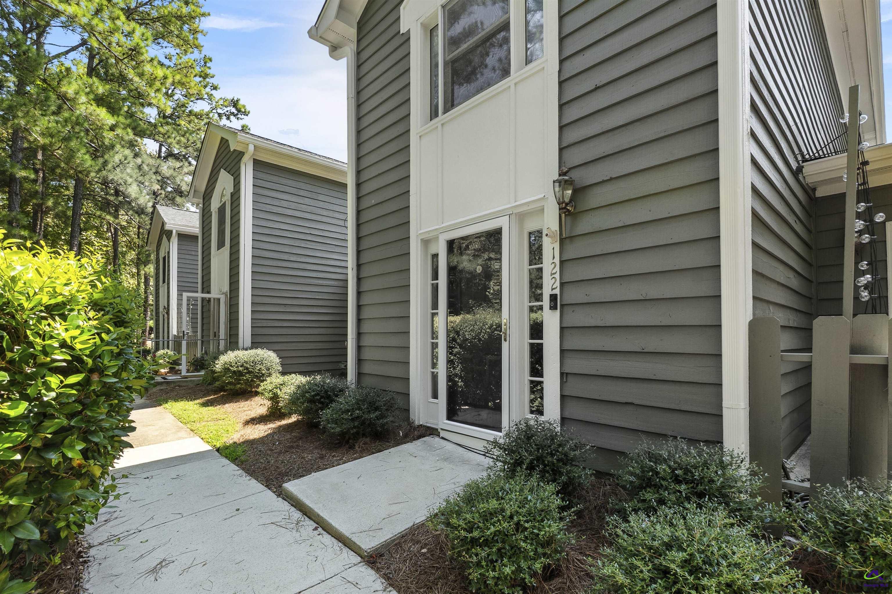 122 River Pointe Drive