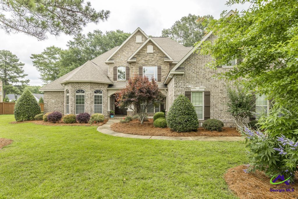 302 Avondale Circle