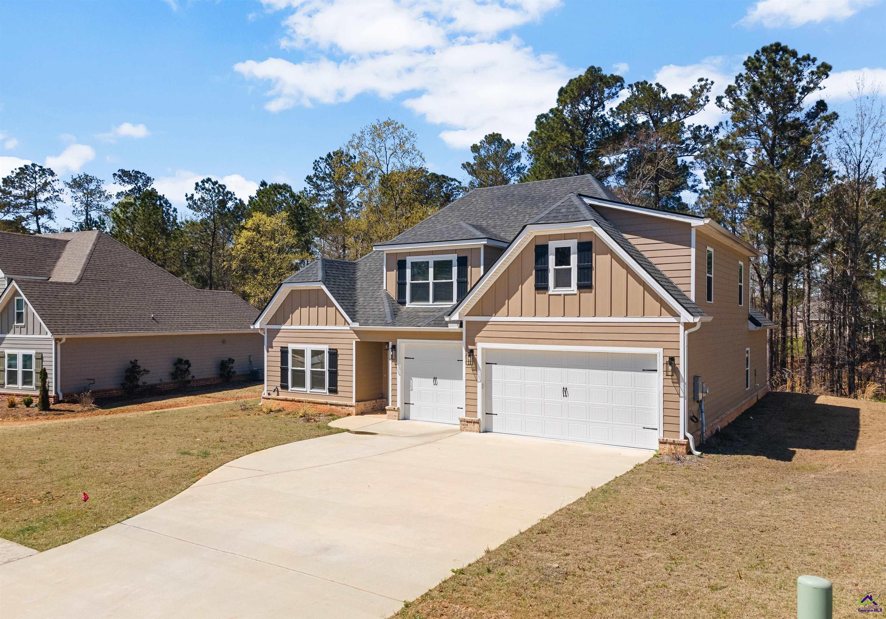616 Whispering Pines Dr