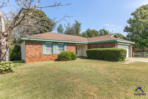 77 Oliver Drive Warner Robins GA 31088