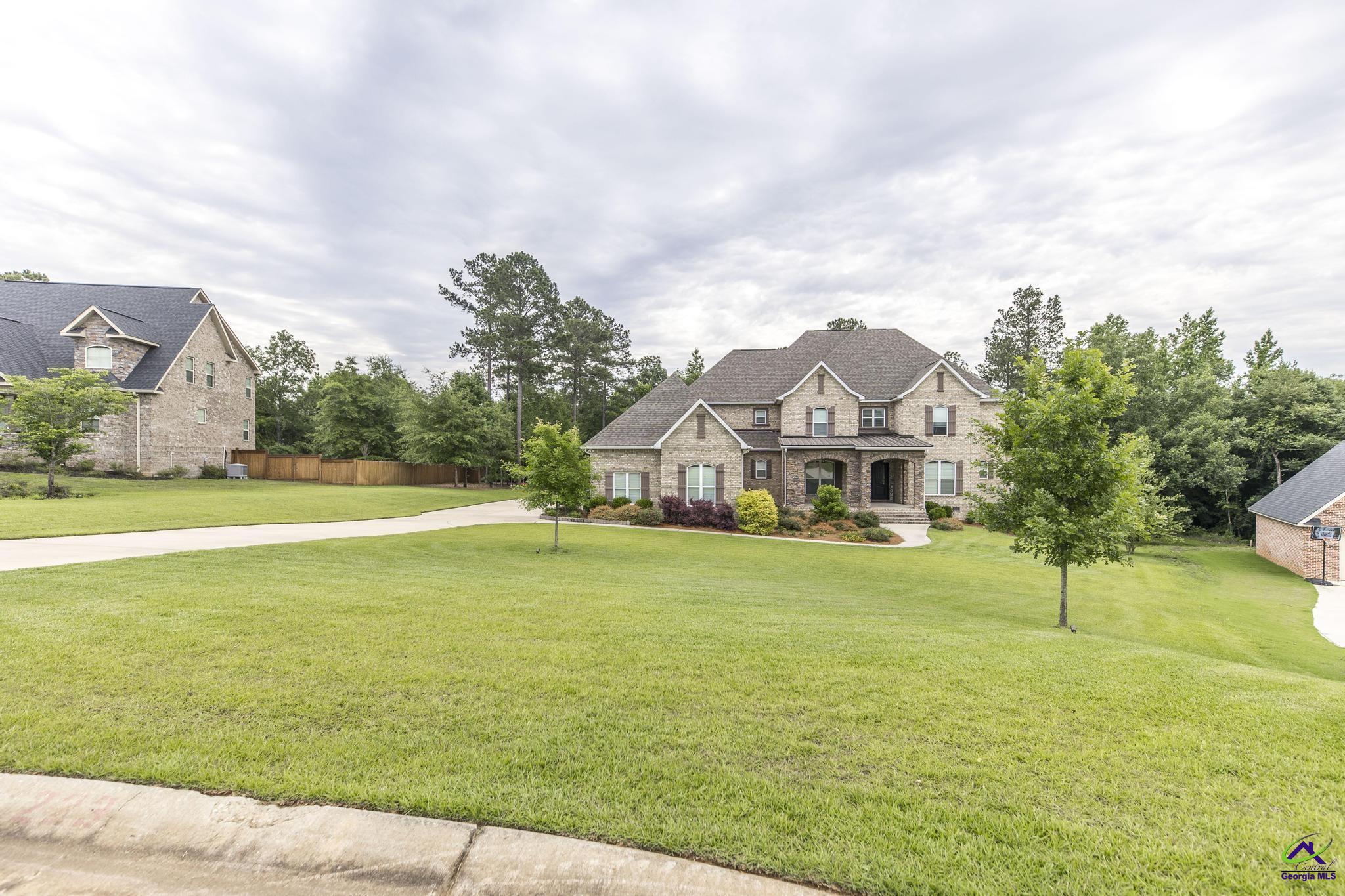 223 Yale Circle