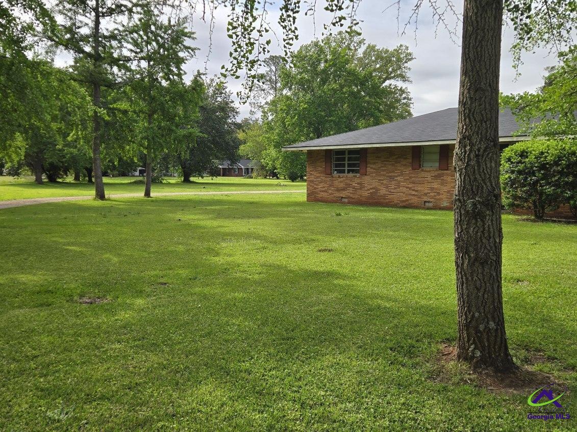 606 Westview Drive